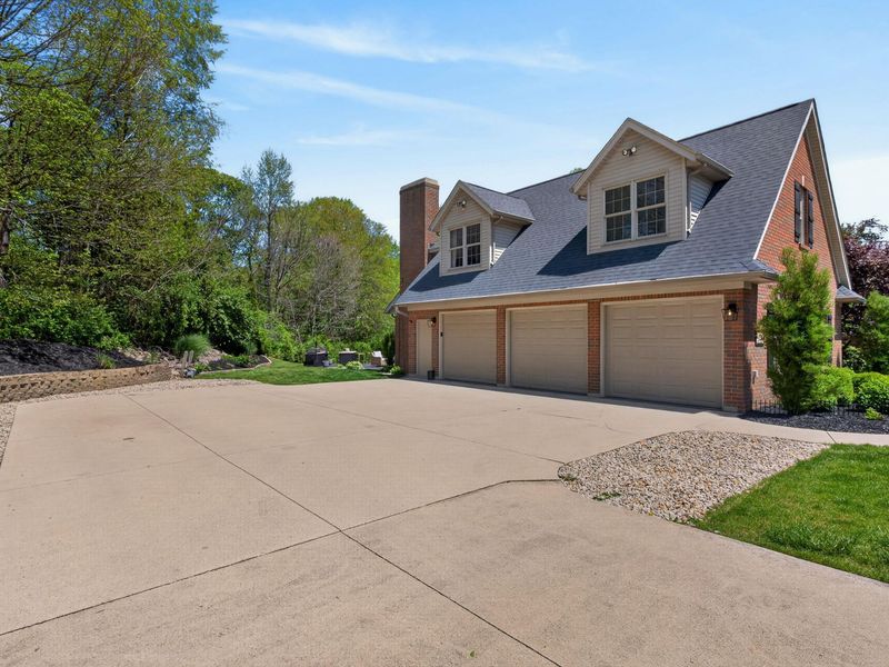 2361 Eastwood Trail, Sidney, OH 45365 Photo 8