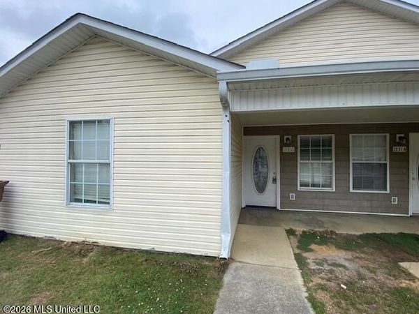 17310 Avondale Circle, Biloxi, MS 39540