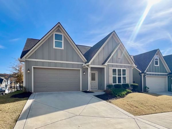 4867 Dyno Loop, Chattanooga, TN 37415