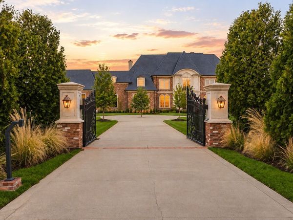 2122 Old Hickory Blvd, Nashville, TN 37215