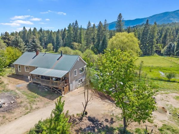 2083 Marble Valley Basin Rd Rd, Addy, WA 99101