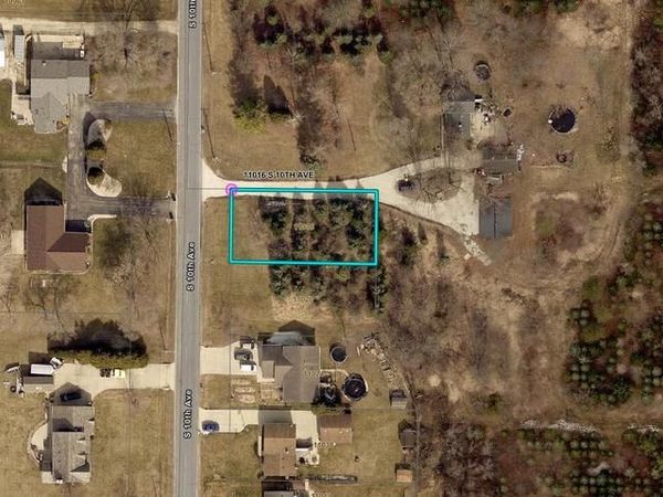 11016 10TH AVENUE, Oak Creek, WI 53154