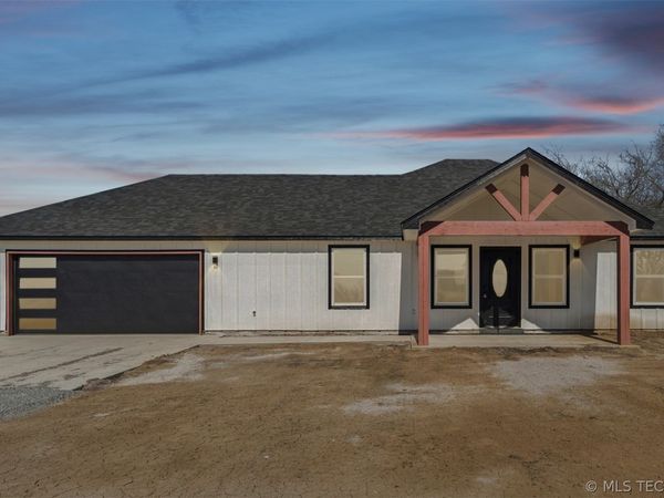 239 E 500 Road , Pryor, OK 74361