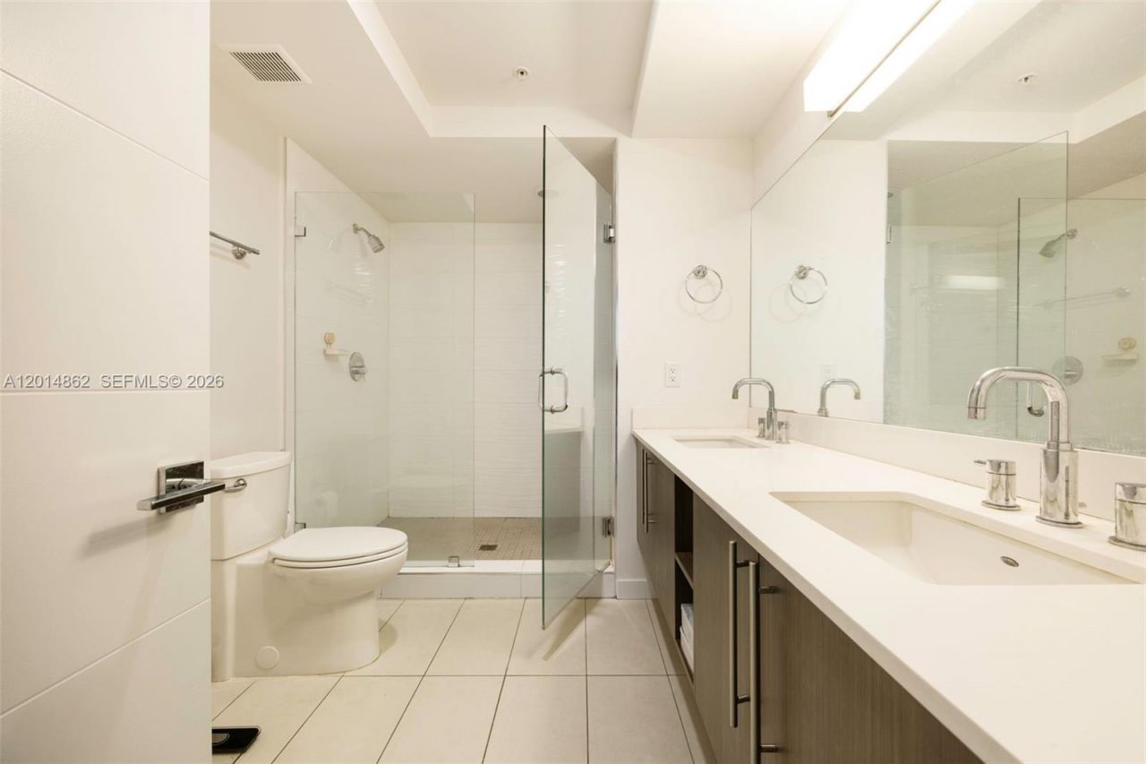 7825 NW 107th Ave, Unit 419, Doral, FL 33178 Photo