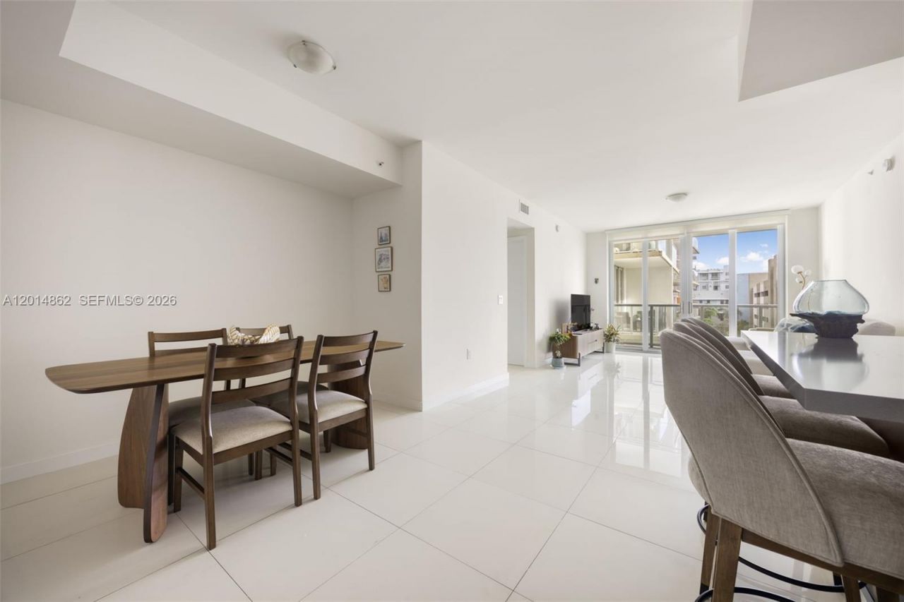 7825 NW 107th Ave, Unit 419, Doral, FL 33178 Photo