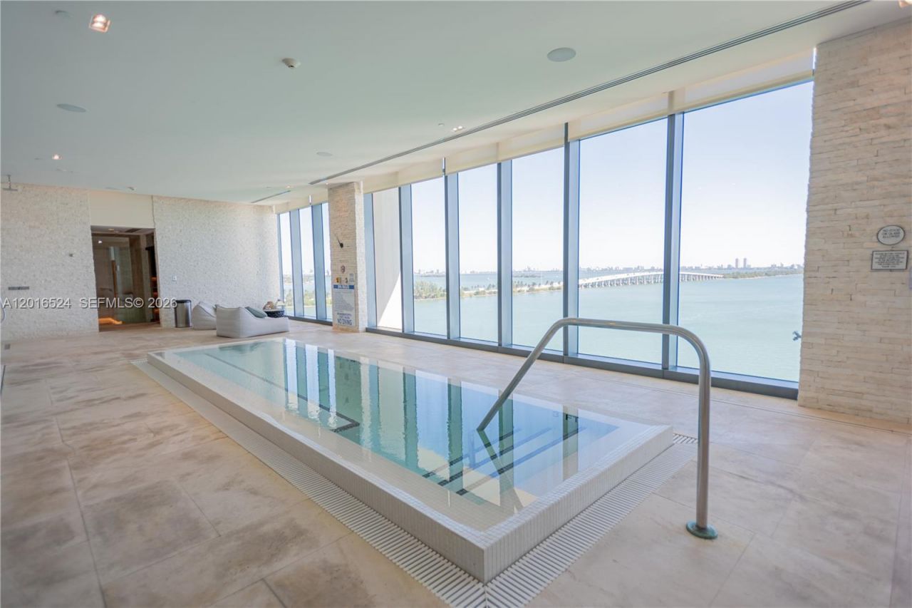3131 NE 7th Ave , Unit 1504, Miami, FL 33137 Photo