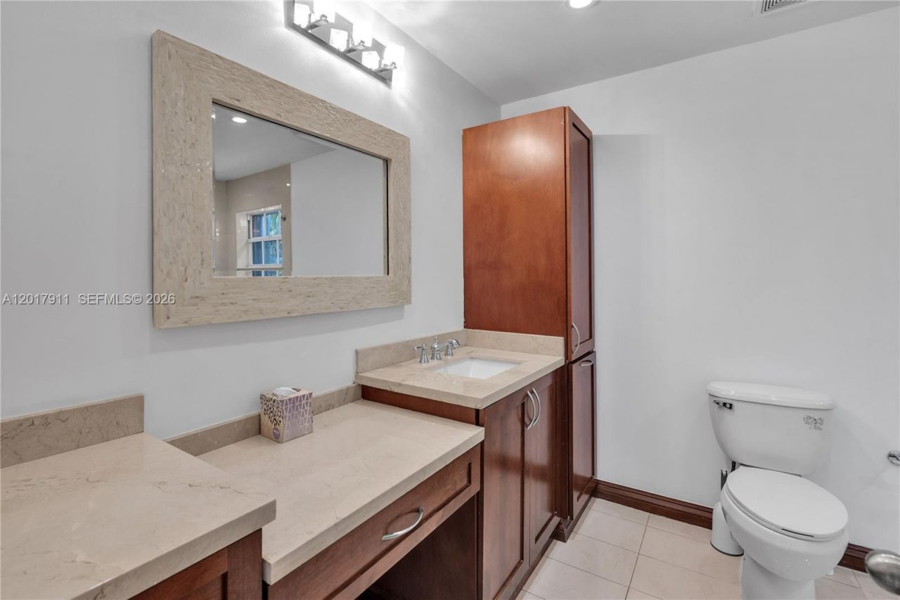 7811 SW 9th Ter, Miami, FL 33144 Photo