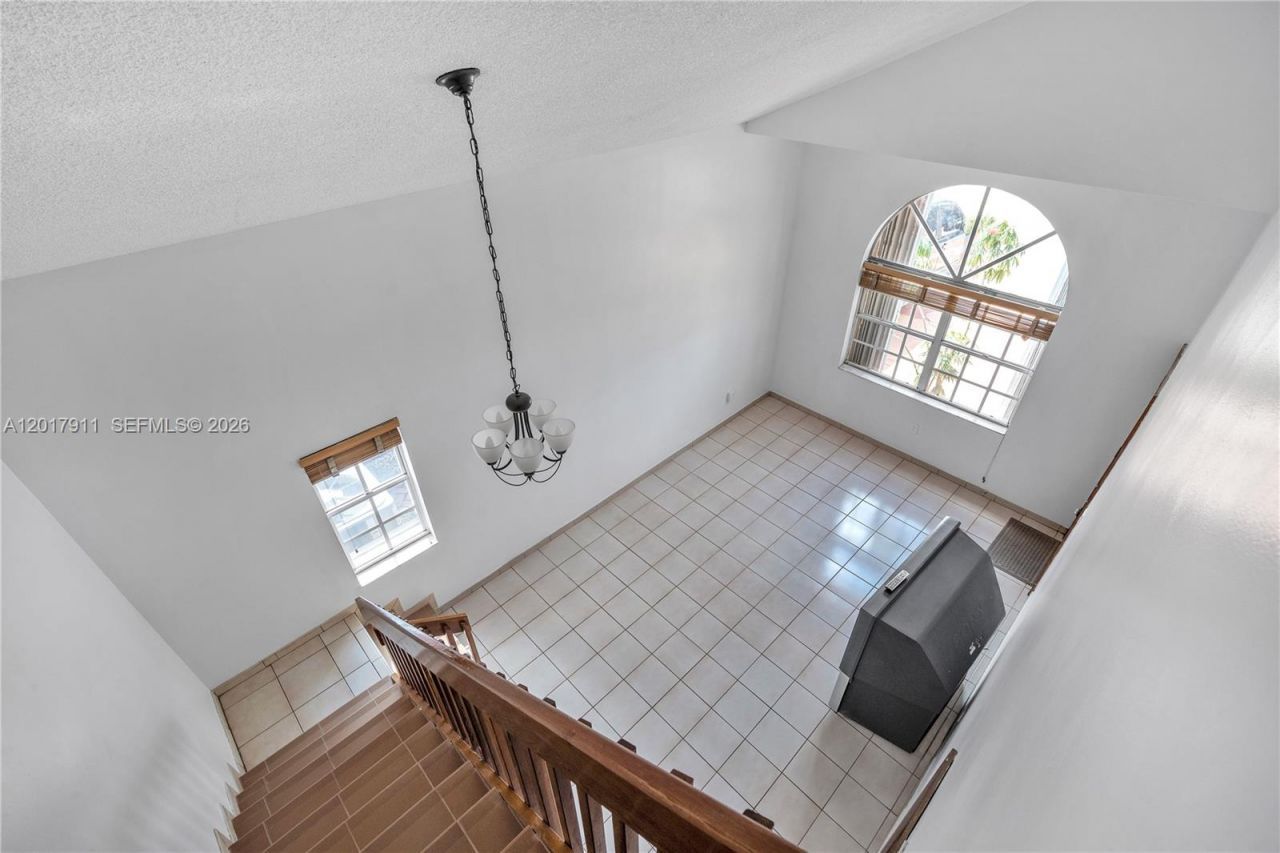 7811 SW 9th Ter, Miami, FL 33144 Photo