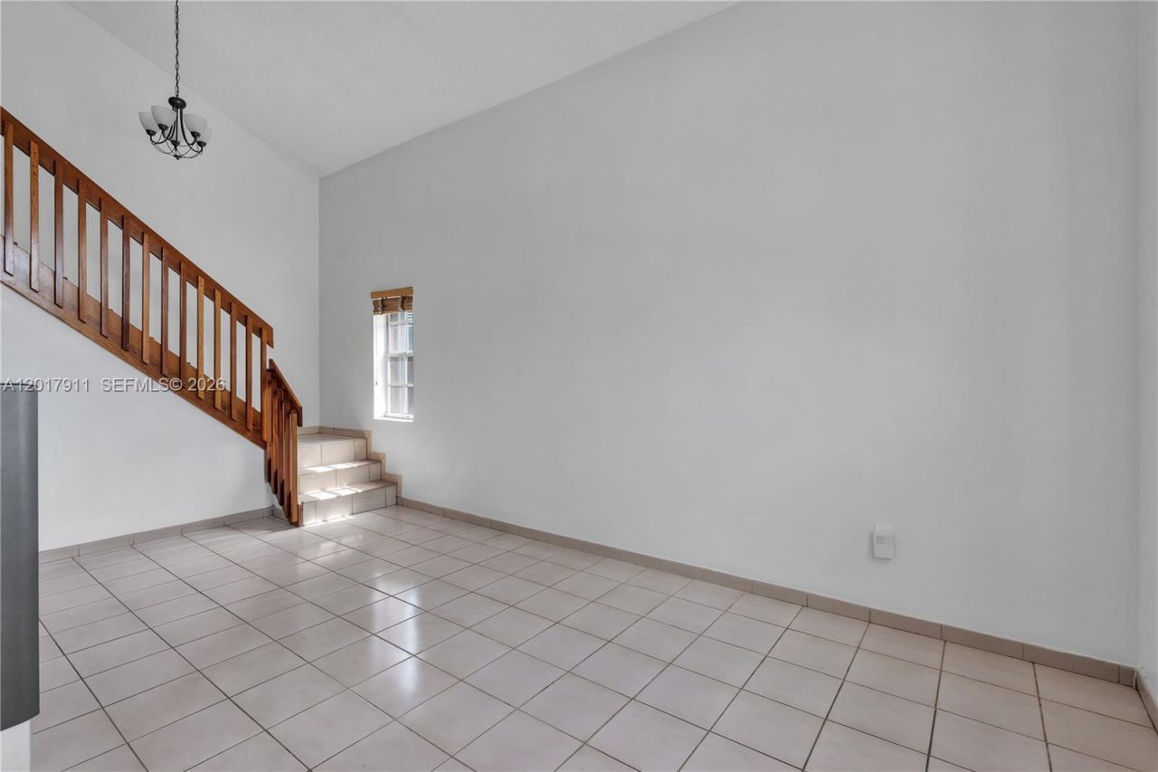 7811 SW 9th Ter, Miami, FL 33144 Photo