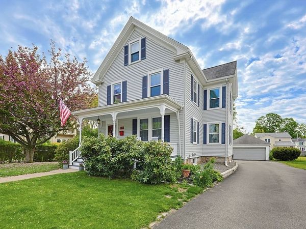 24 Riverside Pl, Walpole, MA 02081