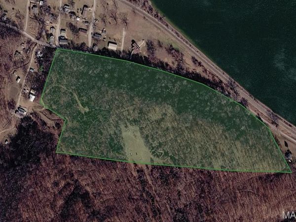 24 Monkey Run , Hannibal, MO 63401