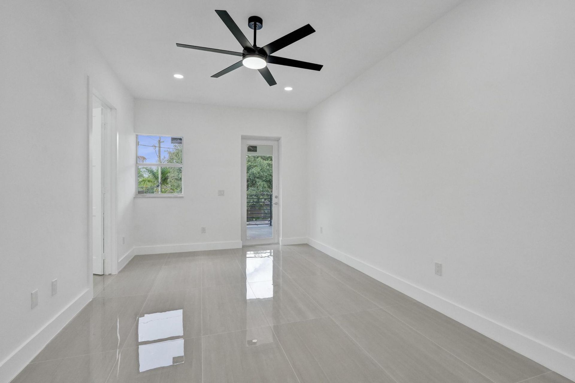 1213 W Las Olas Boulevard, Fort Lauderdale, FL 33312 Photo
