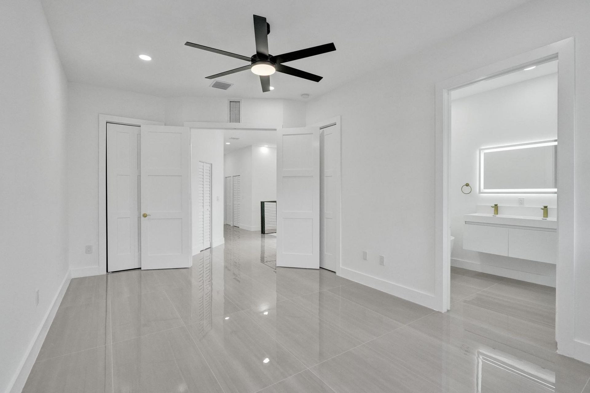 1213 W Las Olas Boulevard, Fort Lauderdale, FL 33312 Photo