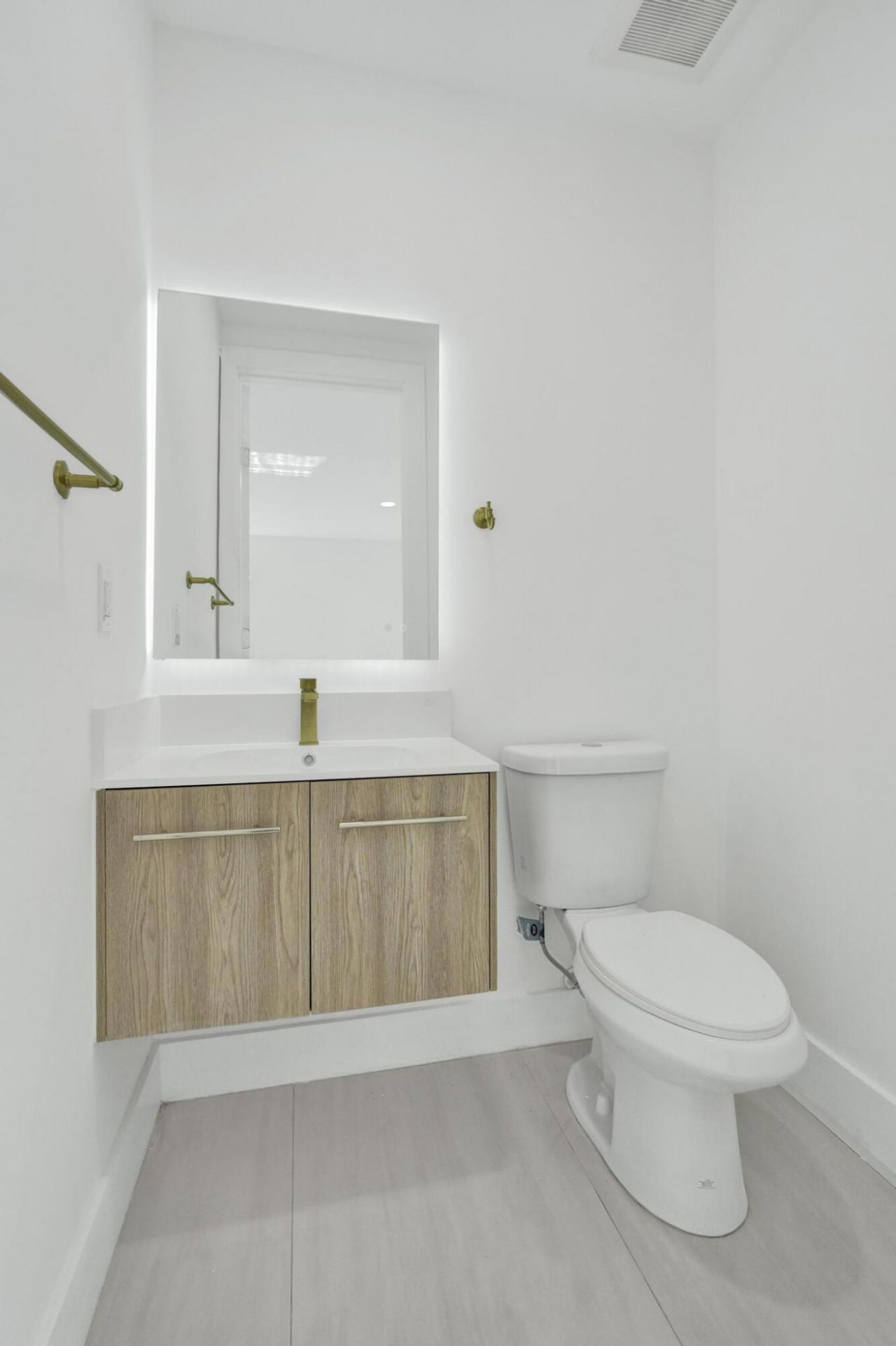 1213 W Las Olas Boulevard, Fort Lauderdale, FL 33312 Photo