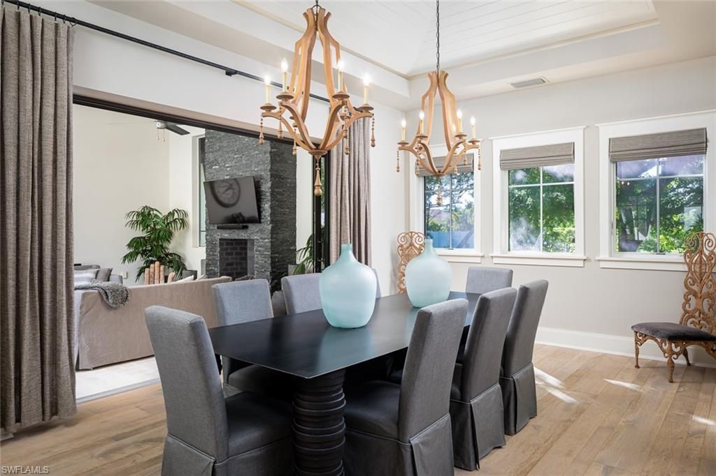 3170 Crayton Rd , Naples, FL 34103 Photo