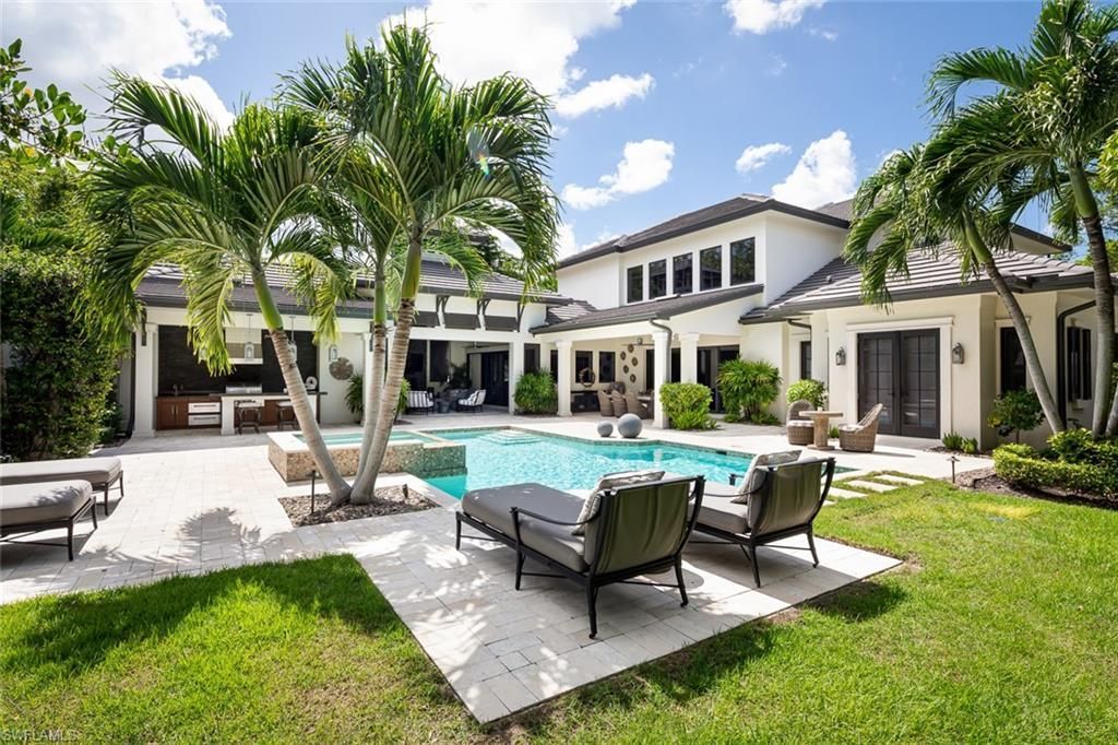 3170 Crayton Rd , Naples, FL 34103 Photo