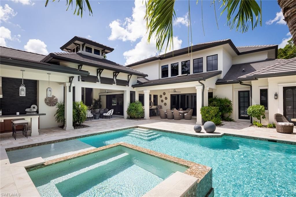 3170 Crayton Rd , Naples, FL 34103 Photo