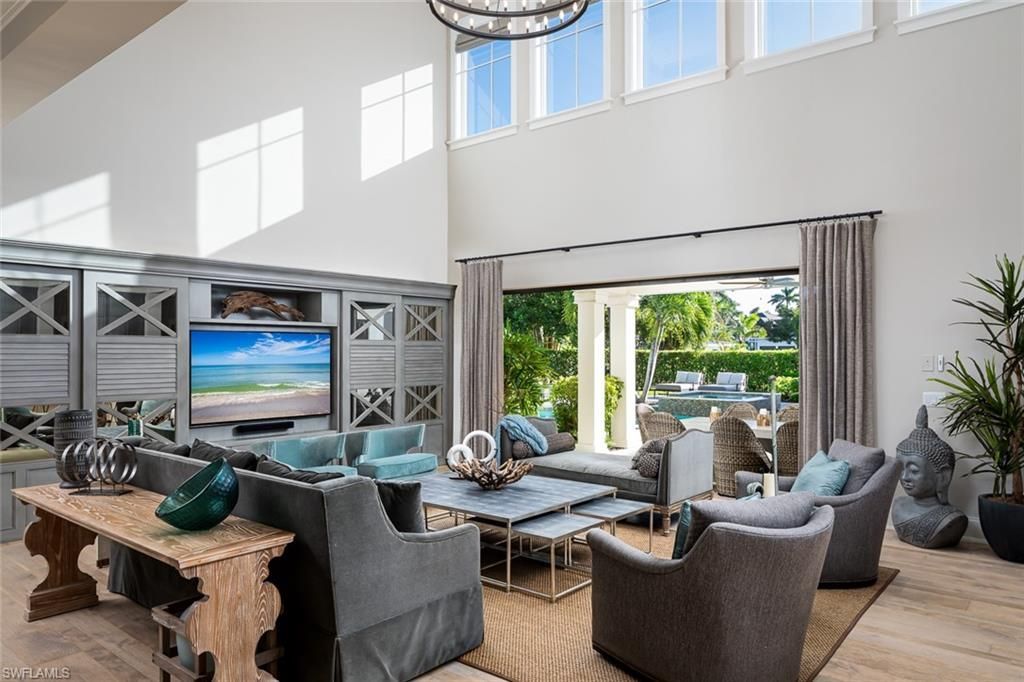3170 Crayton Rd , Naples, FL 34103 Photo