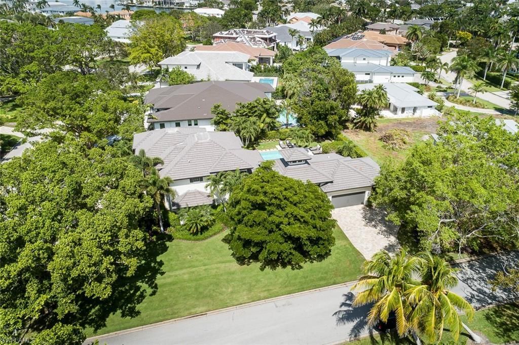 3170 Crayton Rd , Naples, FL 34103 Photo