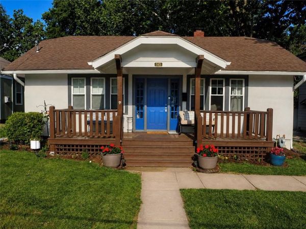 145 Allcutt Avenue, Bonner Springs, KS 66012