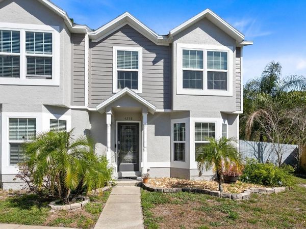 4258 E WEEPING WILLOW CIRCLE , WINTER SPRINGS, FL 32708