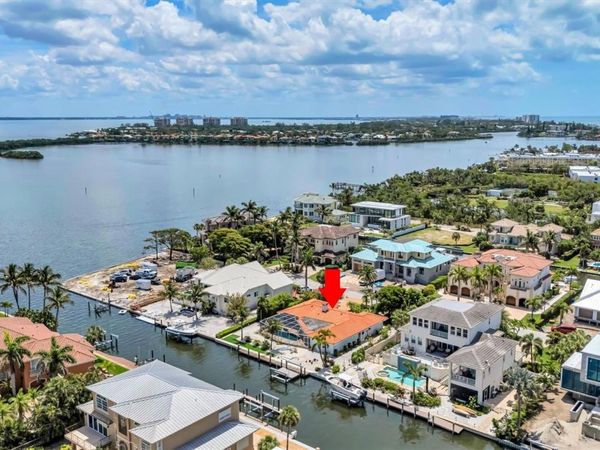 617 ROUNTREE DRIVE, LONGBOAT KEY, FL 34228