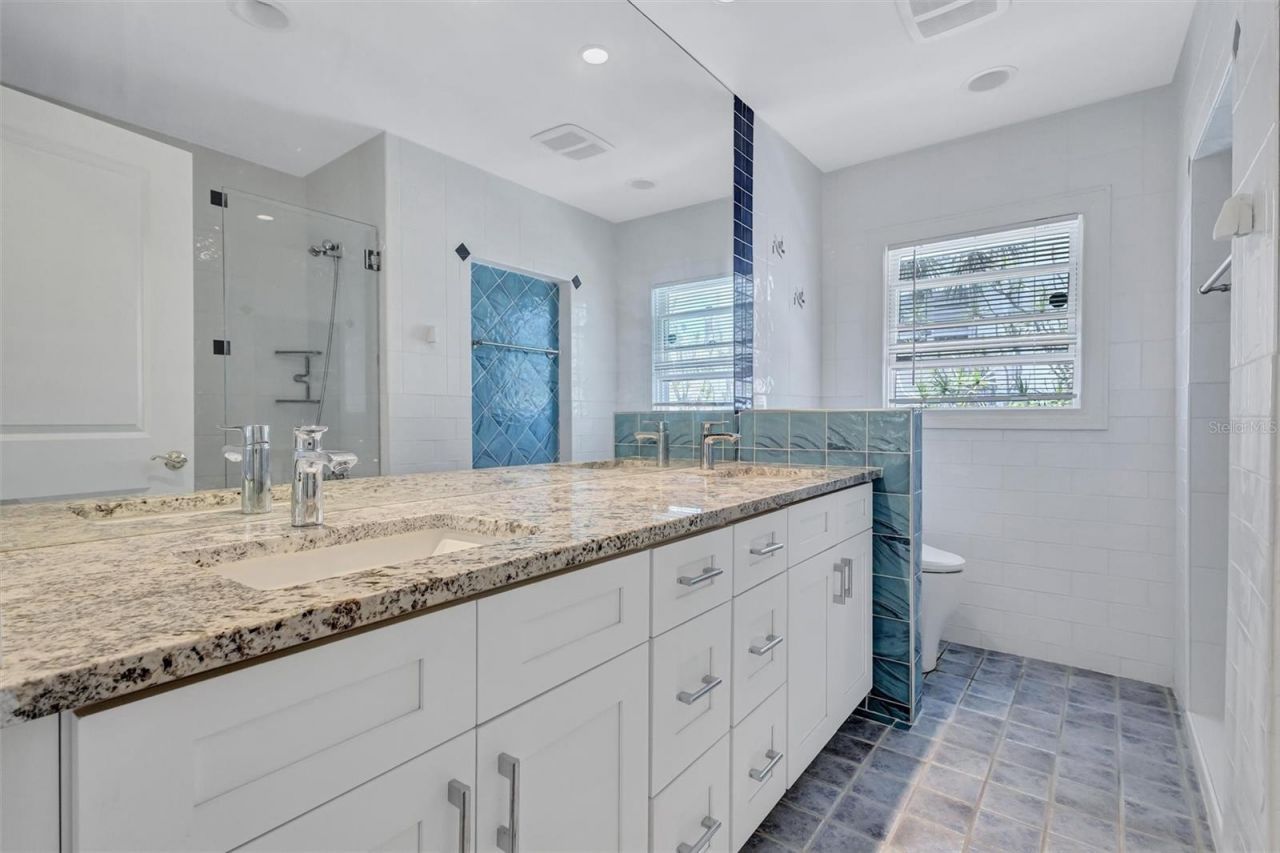 617 Rountree Drive, Longboat Key, FL 34228 Photo