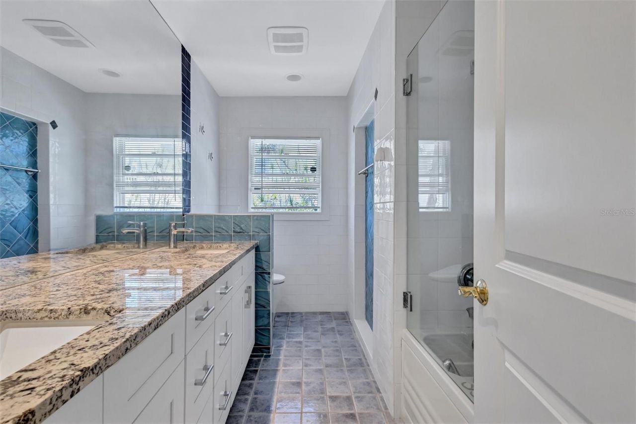 617 Rountree Drive, Longboat Key, FL 34228 Photo