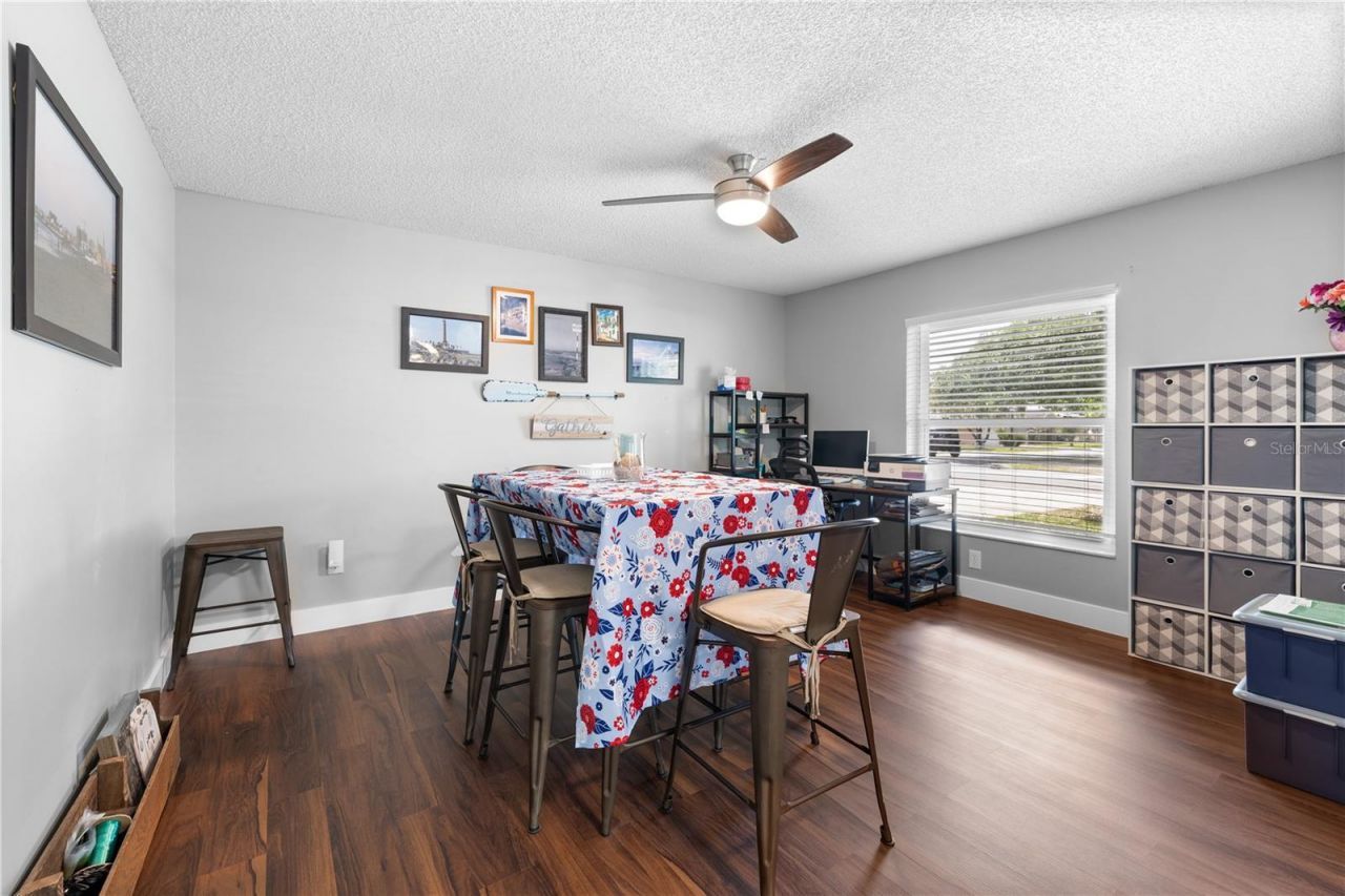 1062 Mckinnon Avenue, Oviedo, FL 32765 Photo