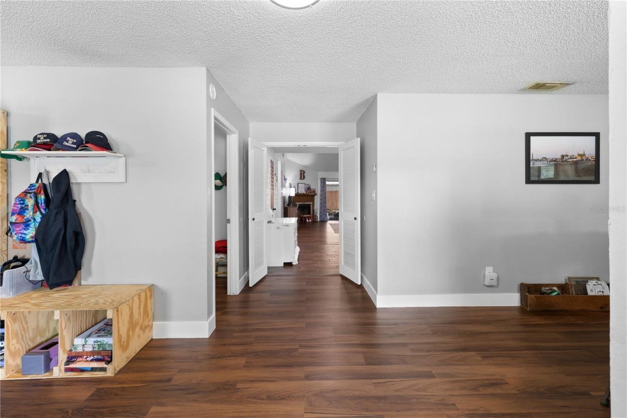 1062 Mckinnon Avenue, Oviedo, FL 32765 Photo