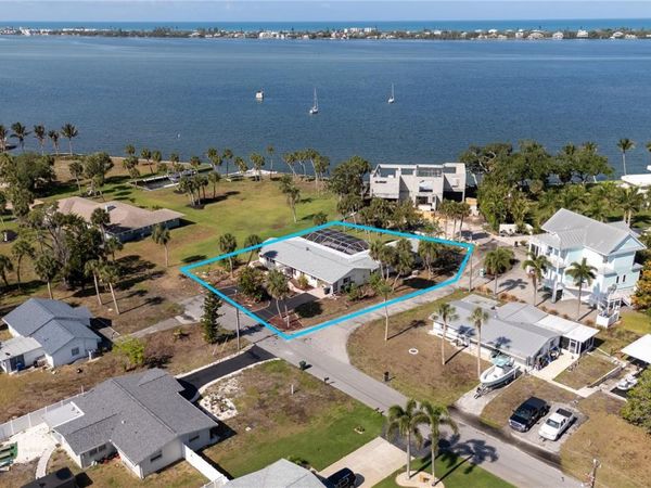 316 S MANGO STREET , ENGLEWOOD, FL 34223