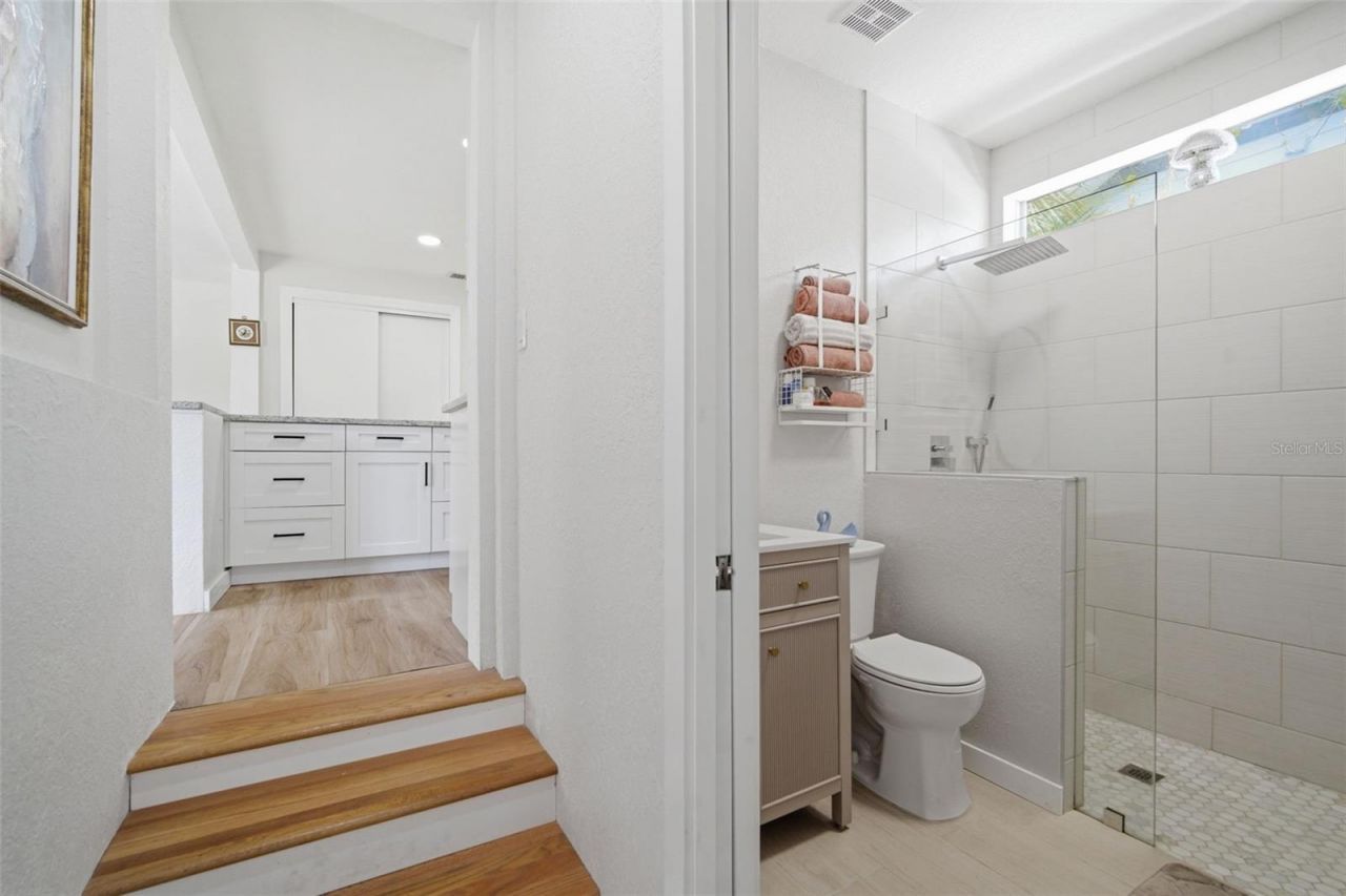 4120 Burlington Avenue N, Saint Petersburg, FL 33713 Photo