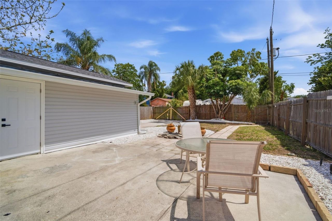 4120 Burlington Avenue N, Saint Petersburg, FL 33713 Photo