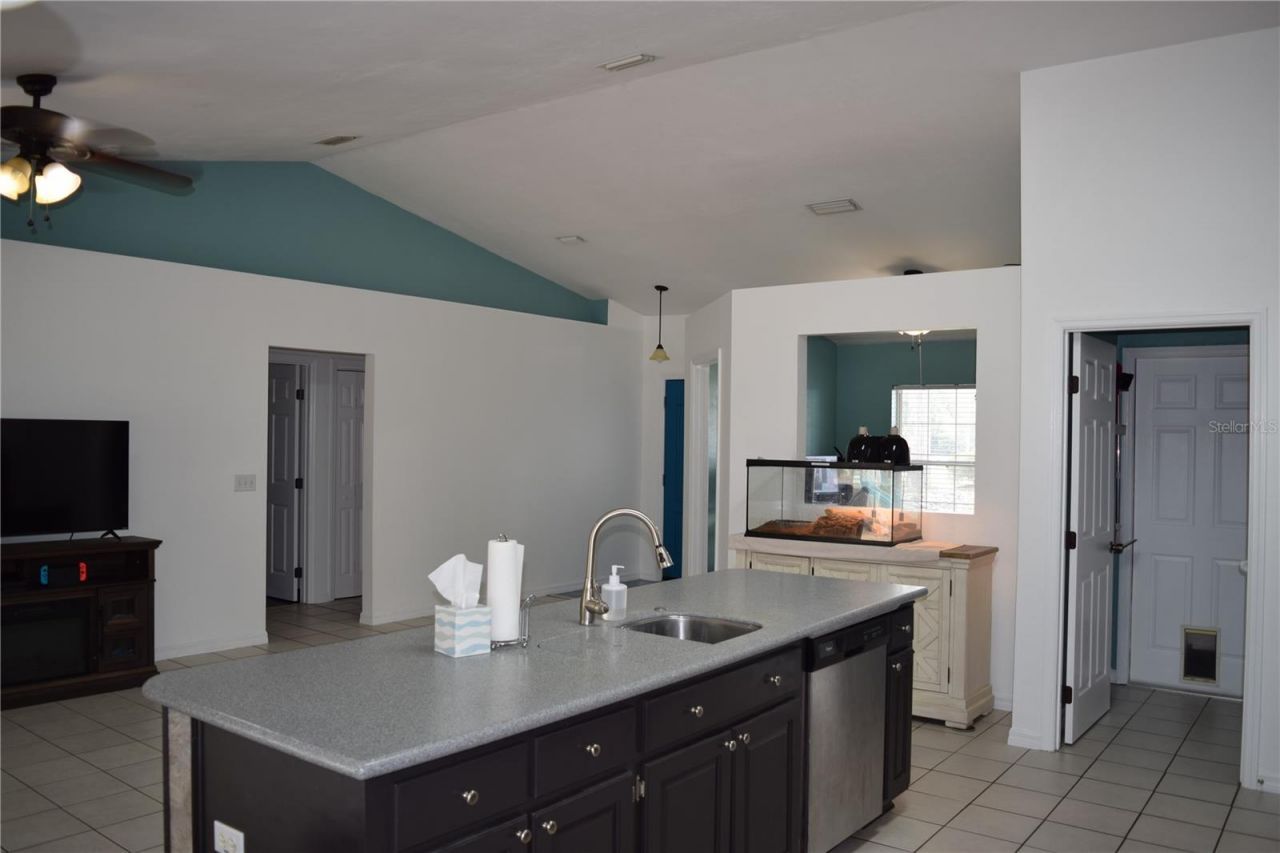 20004 NW 258th Drive, High Springs, FL 32643 Photo