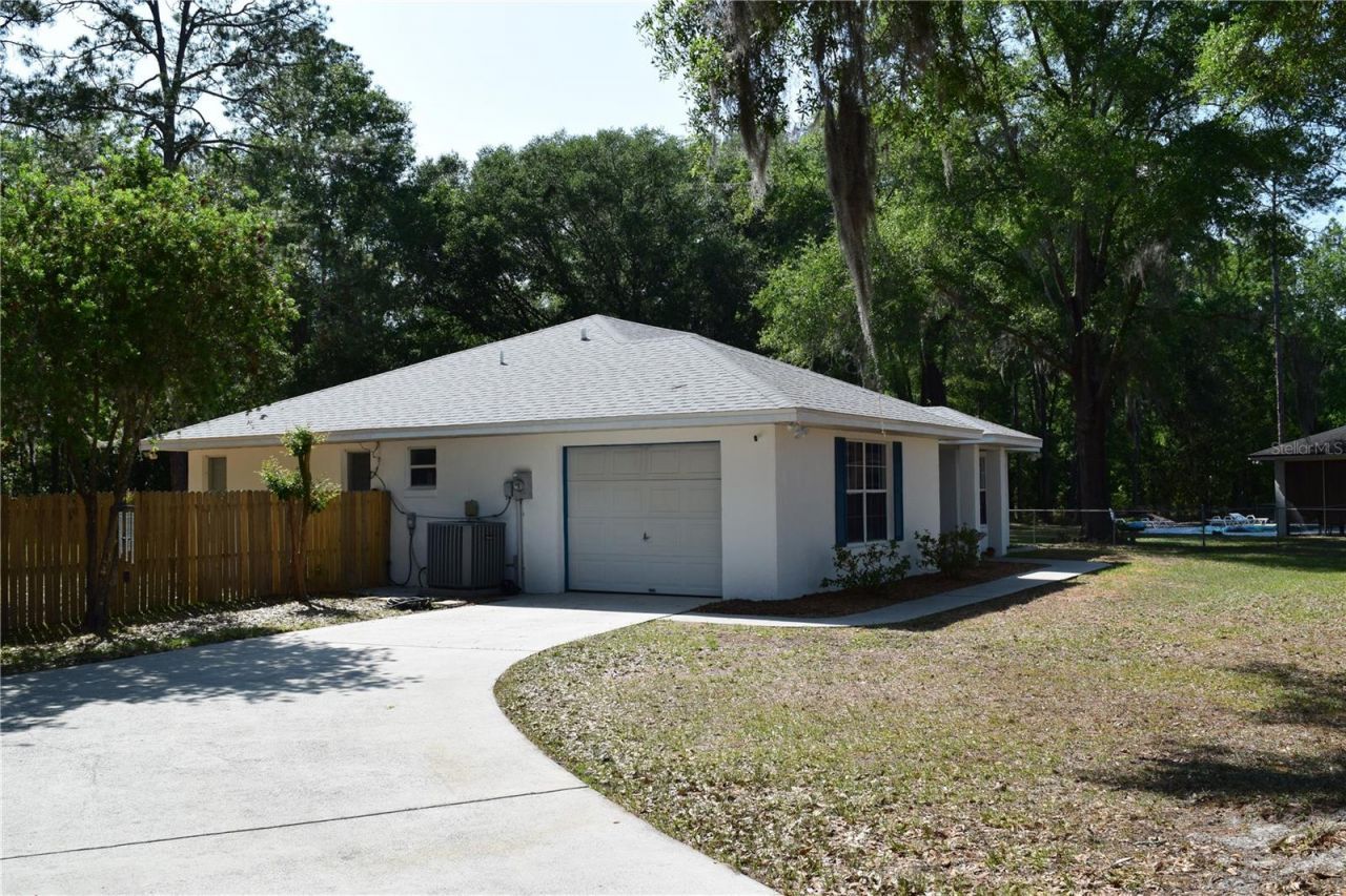 20004 NW 258th Drive, High Springs, FL 32643 Photo
