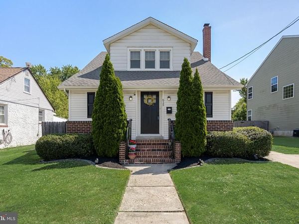 615 N WALNUT AVENUE, MAGNOLIA, NJ 08049