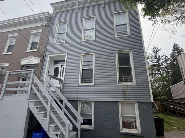 166 2nd Street, Albany, NY 12210