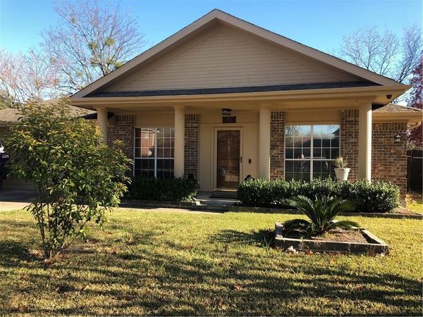 11605 Loweswater LN, Austin, TX 78754