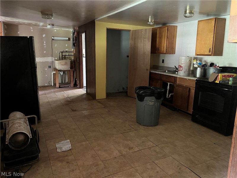 15829 Moseley Road, Madison, OH 44057 Photo 8