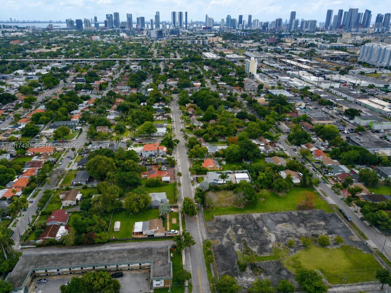 26th St 26th St , Miami, FL 33142 Photo