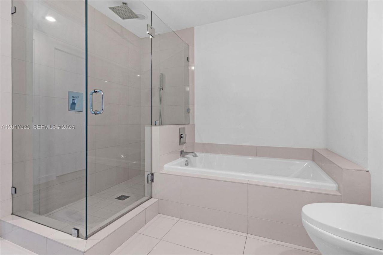 1100 S Miami Ave, Unit 3308, Miami, FL 33130 Photo