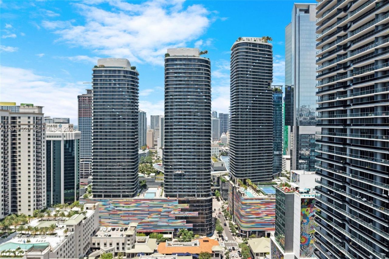 1100 S Miami Ave, Unit 3308, Miami, FL 33130 Photo