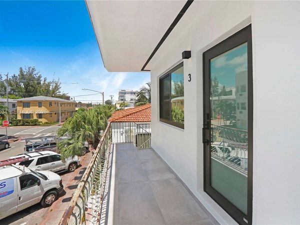 7801 Byron Ave, Unit 3, Miami Beach, FL 33141