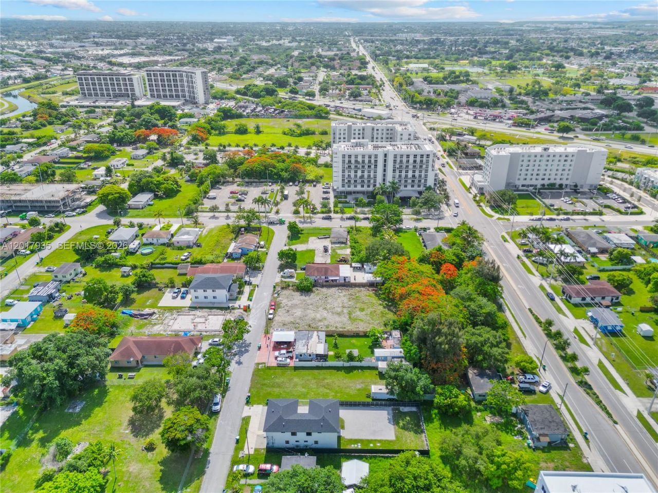 11970 SW 215th St, Unit B, Miami, FL 33177 Photo