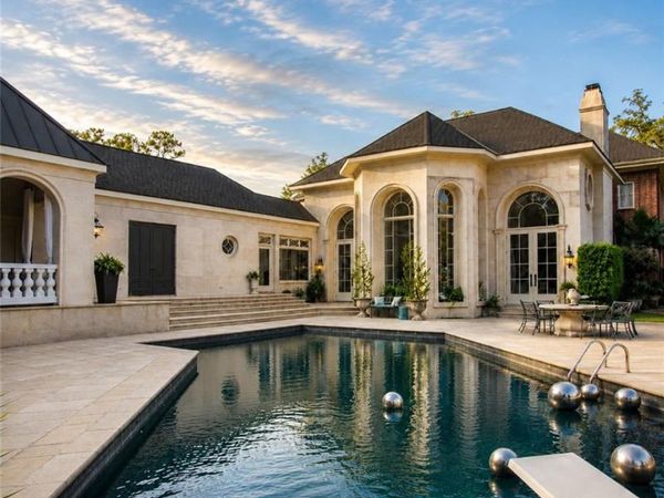 150 Austill Avenue , Mobile, AL 36608