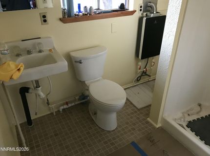 594 N Main Street, Tonopah, NV 89049 Photo