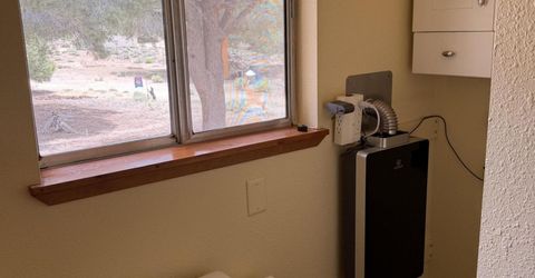 594 SW Main Street, Tonopah, NV 89049 Photo
