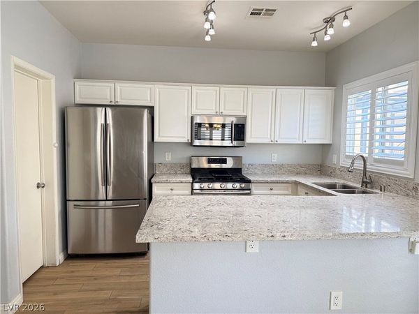 8658 Tomnitz Avenue , Unit 102, Las Vegas, NV 89178