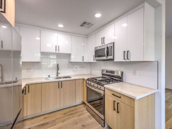 10553 Pine Glen Avenue , Unit 107, Las Vegas, NV 89144