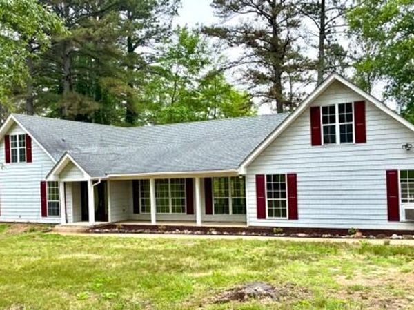 30030 Pickle Dr., Amory, MS 38821